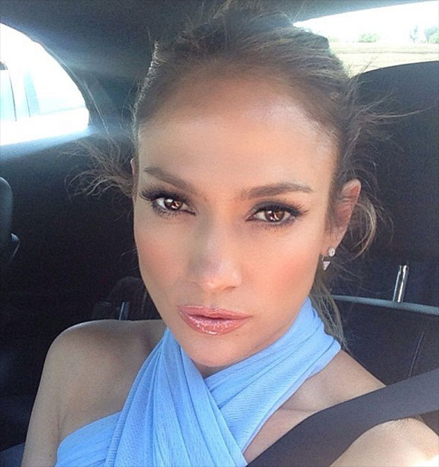 Ex-namorados de Jennifer Lopez se unem para escrever livro sobre a cantora, diz <i>site</i>