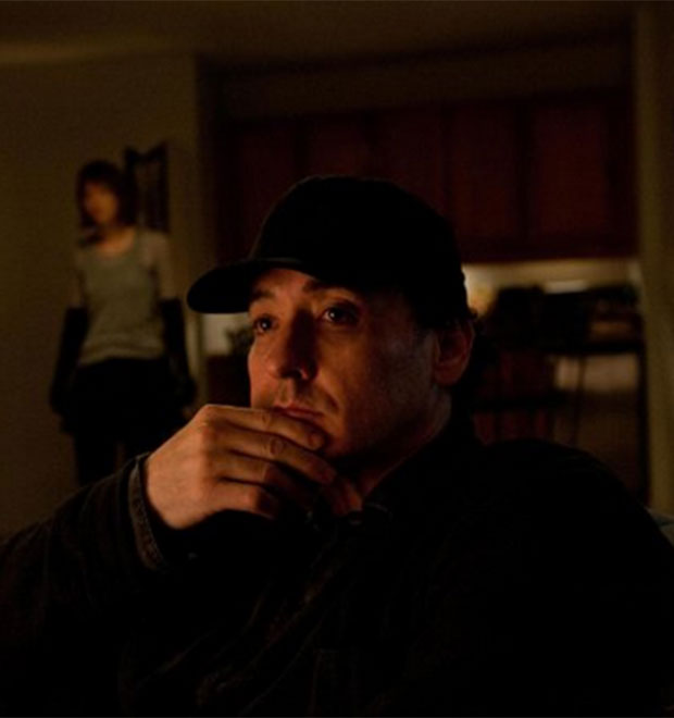 John Cusack diz que Hollywood <i>para as mulheres é cruel</i>
