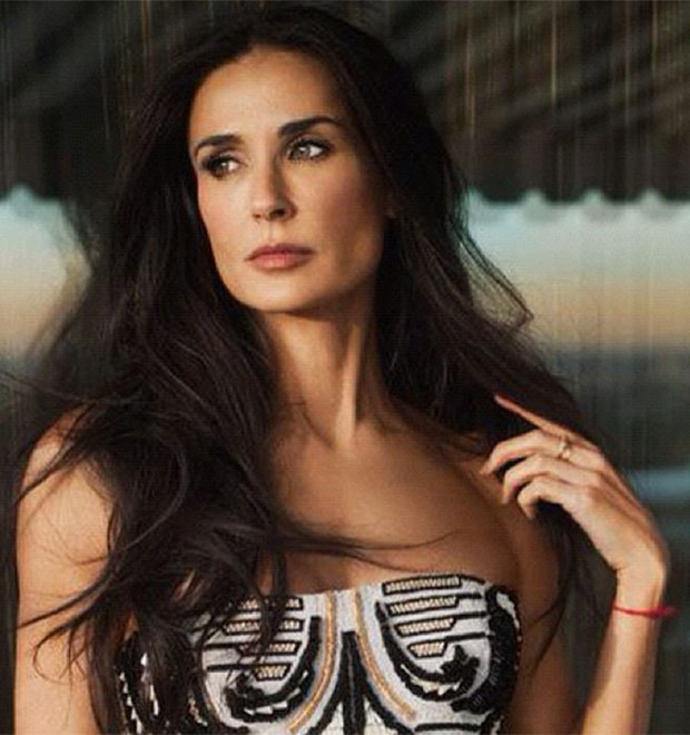 Demi Moore vai à benção da filha de Ashton Kutcher na cabala