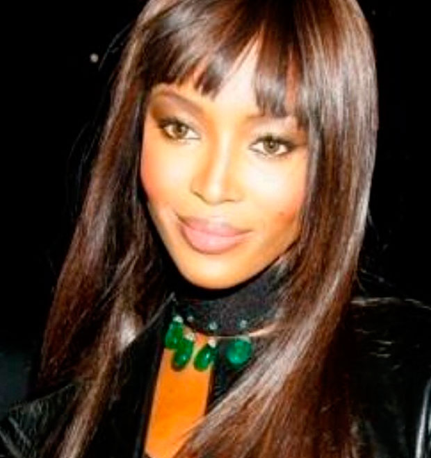 Naomi Campbell comete gafe ao parabenizar vencedora do <i>Nobel da Paz</i>