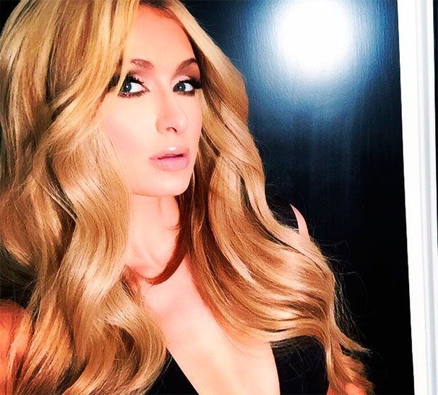 Paris Hilton comenta eleições brasileiras: <i>Está nas mãos de Deus</I>