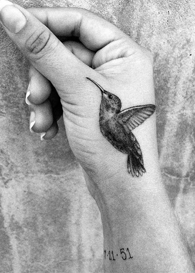 Filha de Robin Williams homenageia o pai com tatuagem, veja!