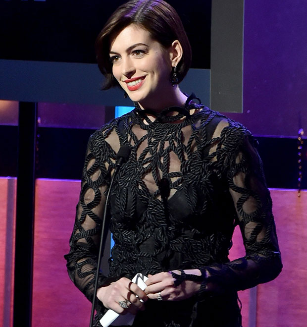 Anne Hathaway conta história sobre dia que foi à casa de Matthew McConaughey para uma festa