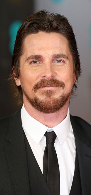 Christian Bale é elogiado por escritor de próximo filme sobre Steve Jobs