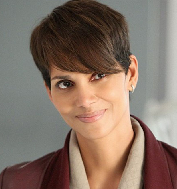 Halle Berry lança marca de <i>lingeries</i> e estreia em novo filme. Saiba mais!