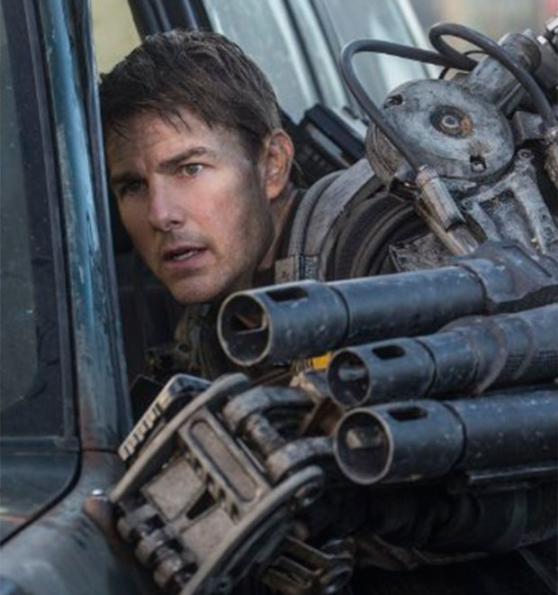 Tom Cruise estaria apaixonado por assistente de produção 30 anos mais nova
