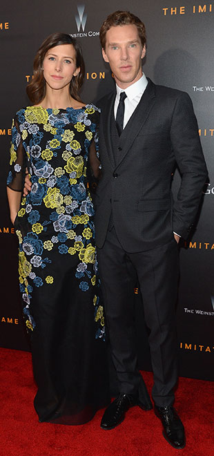 Após pedido de noivado, Benedict Cumberbatch leva atriz a evento. Veja!