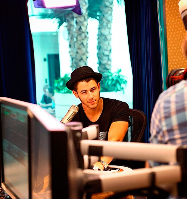 Nick Jonas revela que perdeu a virgindade -<i> Sou um adulto em todos os sentidos</i>