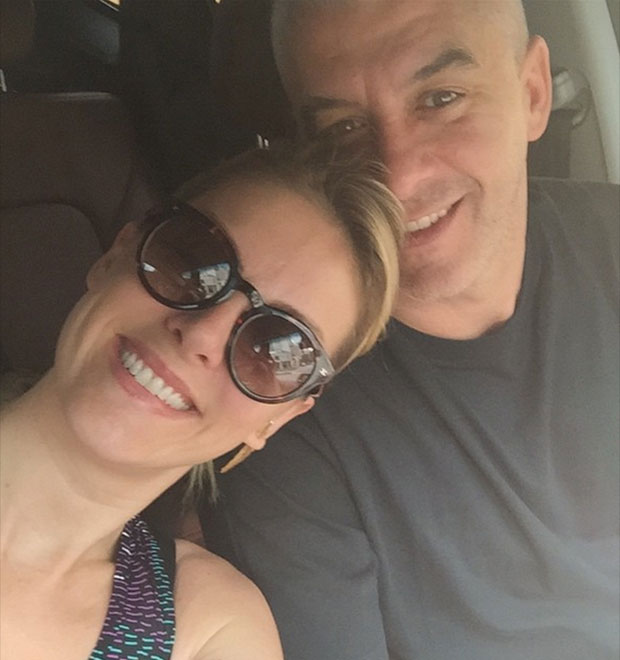 Ana Hickmann sai para se exercitar com o marido, Alexandre Correa