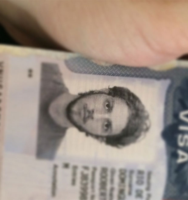 Passaporte de Chay Suede é furtado no Rio de Janeiro