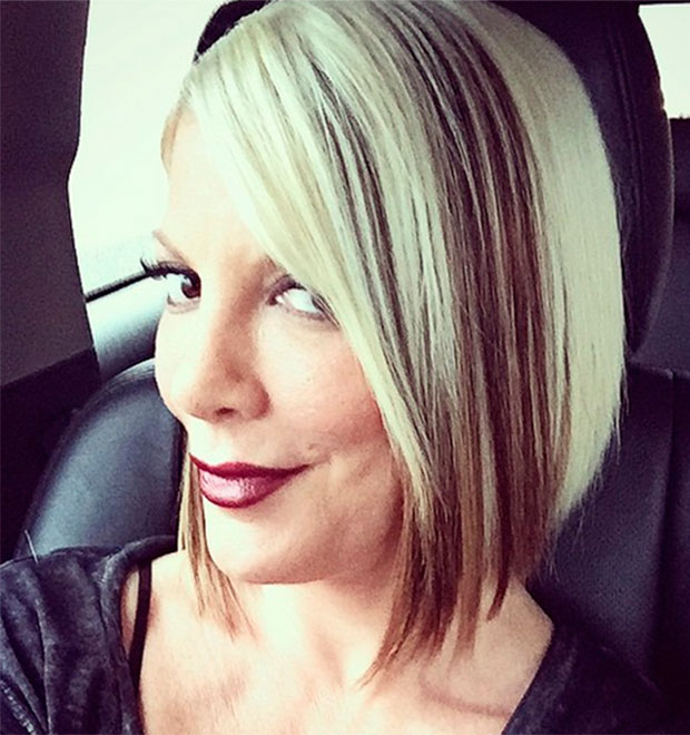 Tori Spelling quer fazer outra cirurgia plástica para melhorar sua auto-estima, diz <i>site</i>