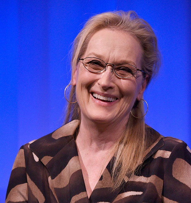 Meryl Streep diz que Hollywood está obcecada pela juventude: - <i>Me ofereceram bruxas, porque eu era velha</i>