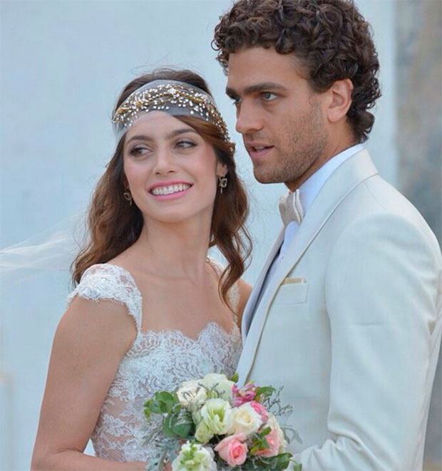 Juliana Schalch, atriz de <i>O Negócio</i>, se casa em Paraty, no Rio de Janeiro