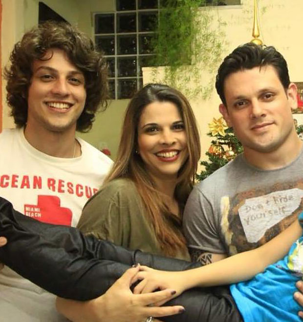 Morre padrasto de Chay Suede