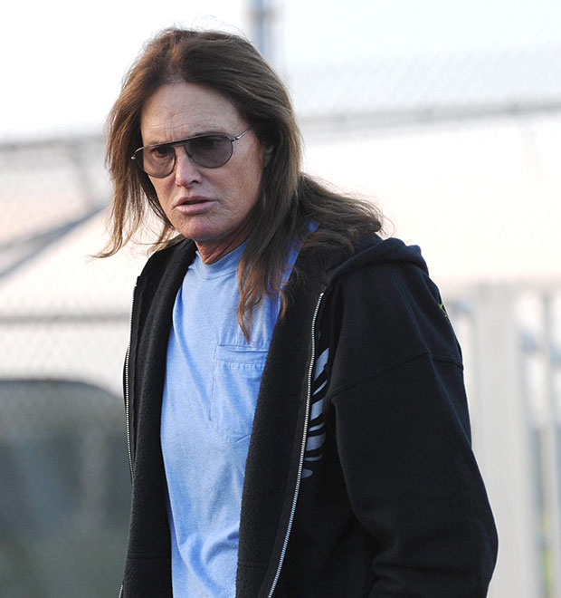 Mãe de Bruce Jenner confirma mudança de sexo do filho, diz <i>site</i>