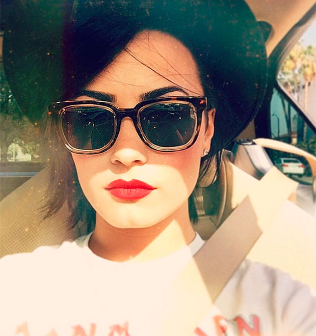 Demi Lovato fala sobre novo álbum e promete: <i>Um dia, serei indicada ao Grammy</i>