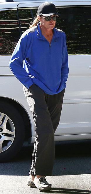 Bruce Jenner gostava de usar roupas femininas na adolescência. Entenda!