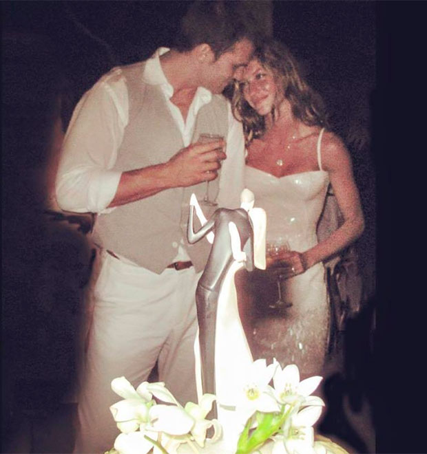 Gisele Bündchen divulga foto de seu vestido de noiva. Veja!