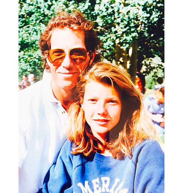 Gwyneth Paltrow posta foto mostrando ter saudade de seu pai