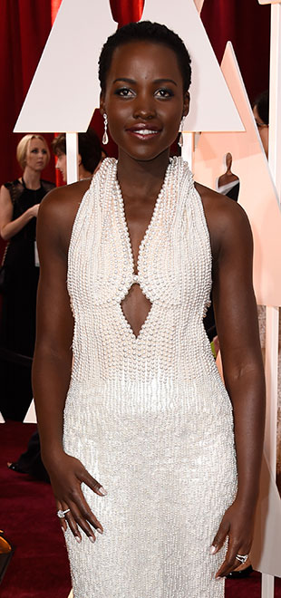 Ladrão que roubou vestido de Lupita Nyong'o não será preso, diz site