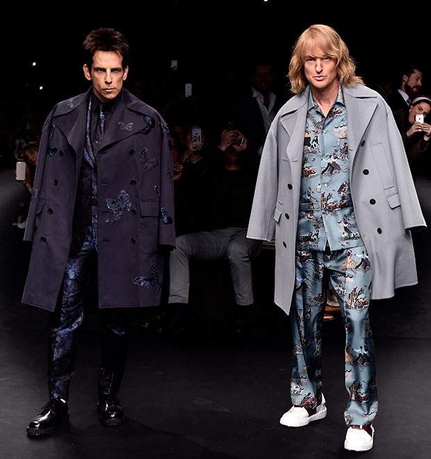 Ben Stiller e Owen Wilson reencarnam personagens em desfile na Semana de Moda de Paris