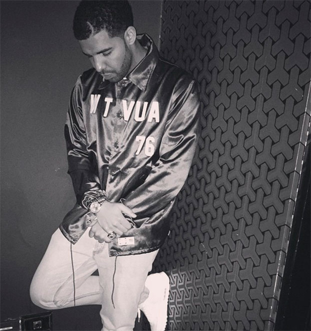 Drake é agredido em casa noturna de Dubai
