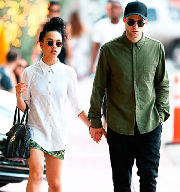 <i>Rapper</i> revela que Robert Pattinson e FKA Twigs estão noivos