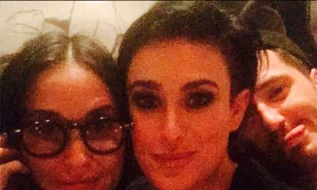 Demi Moore aparece irreconhecível em <i>selfie</i> com a filha