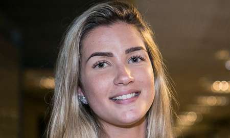 Aline afirma que Fernando não faz mais parte da vida dela após o <i>BBB 15</i>