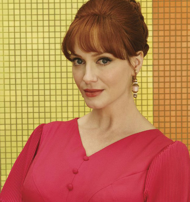 Christina Hendricks diz que <i>Mad Men</i> ajudou a transformar seu estilo