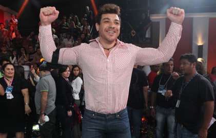 Final do <i>BBB 15</i> teve Aline posando ao lado de Fernando e muito mais, veja as fotos!