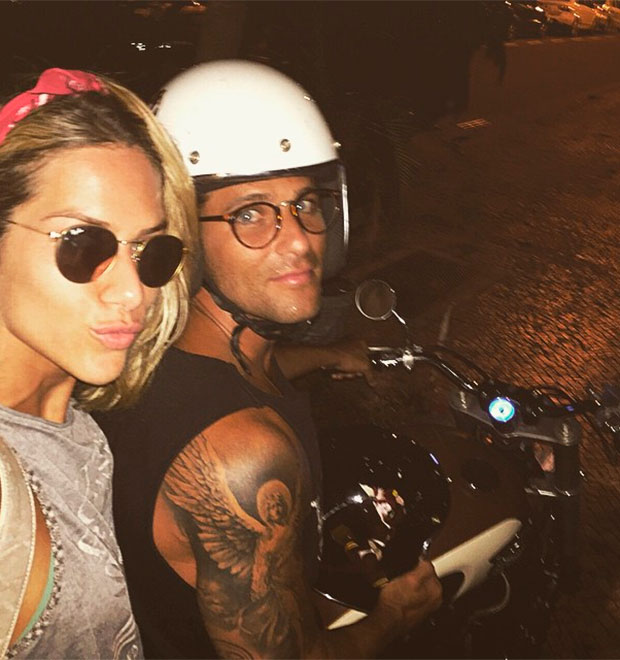 Bruno Gagliasso e Giovanna Ewbank são vistos em clínica de fertilização