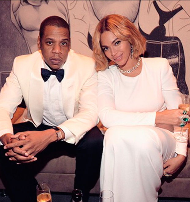 Jay-Z e Beyoncé comemoram aniversário de casamento no Havaí