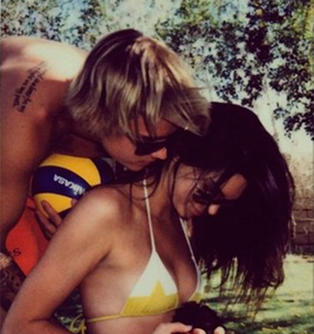 Justin Bieber mostra intimidade com Kendall Jenner em foto. Veja!
