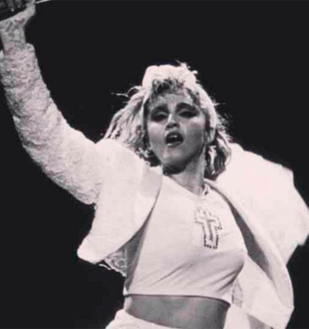 Madonna comemora 30 anos da turnê <i>Virgin</i>
