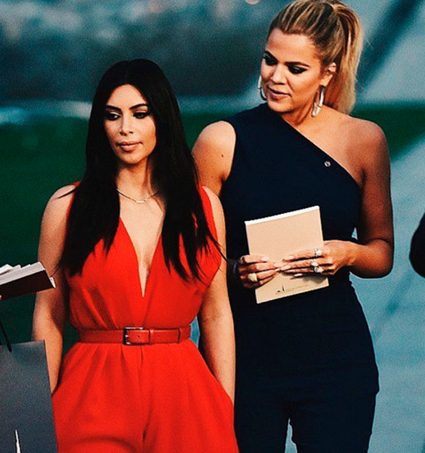 Kourtney Kardashian explica porque não viajou com as irmãs para a Armênia