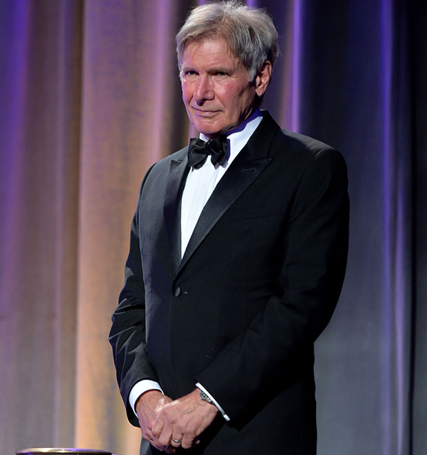 Harrison Ford é chamado de herói por diretor do novo <i>Star Wars</i>
