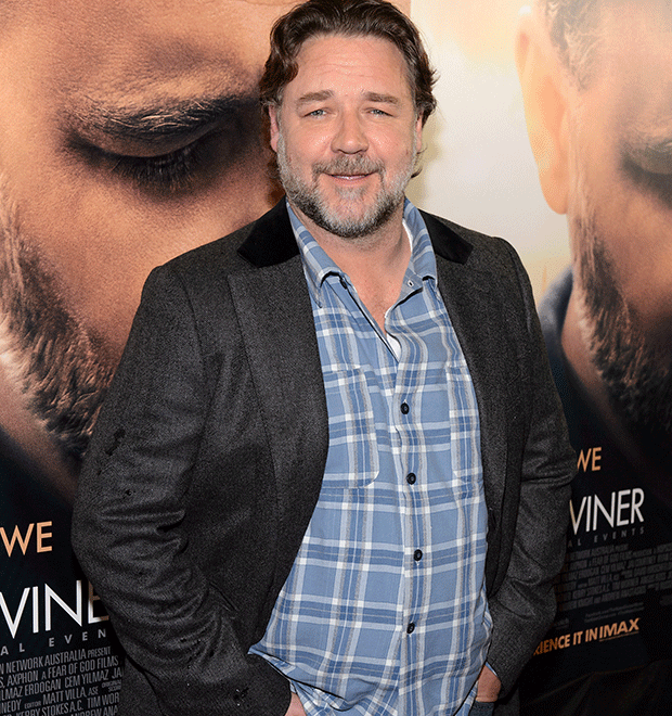 Russell Crowe admite que ainda tem esperança de voltar com a ex-mulher