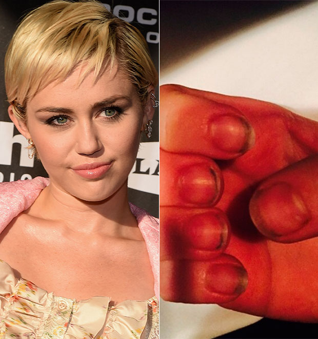 Miley Cyrus compartilha foto em que mostra as unhas sujas
