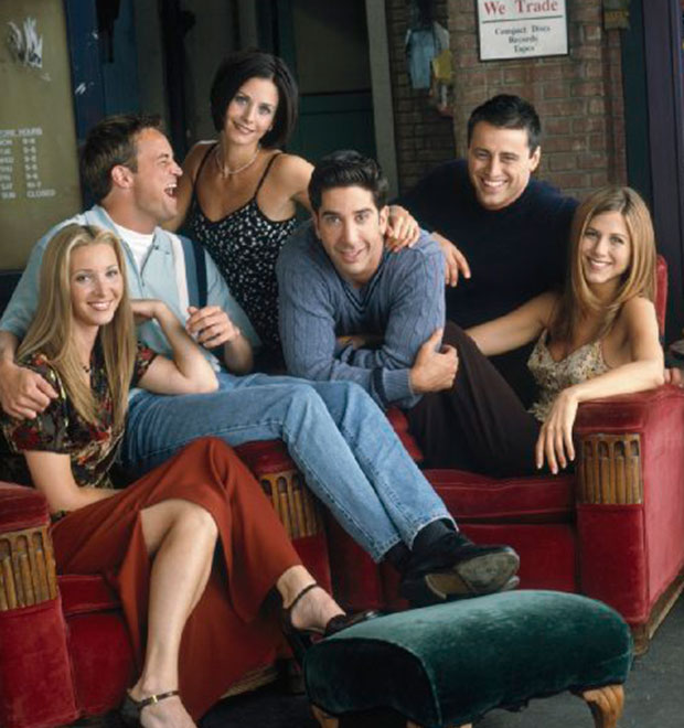 Criadora de <i>Friends</i> descarta possibilidade de reunir elenco. Saiba mais!