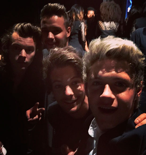 <i>One Direction</i> dedica prêmio à Zayn Malik durante o <i>Billboard Music Awards</i> 2015