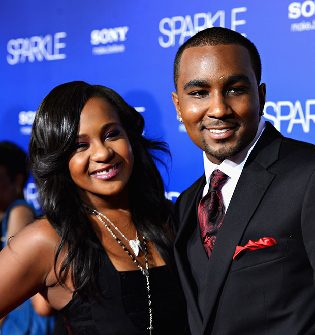 Vizinha diz que Nick Gordon estava <i>sem controle</i> quando Bobbi Kristina foi encontrada