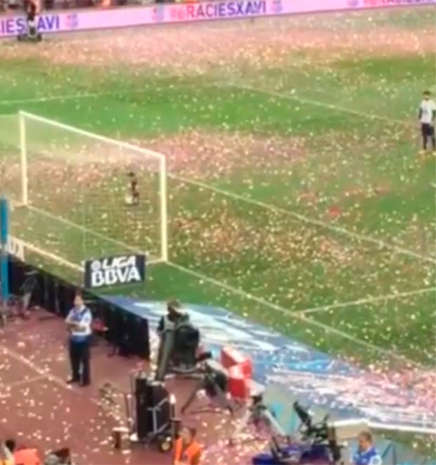 Shakira mostra o filho mais velho, Milan, fazendo o seu primeiro gol