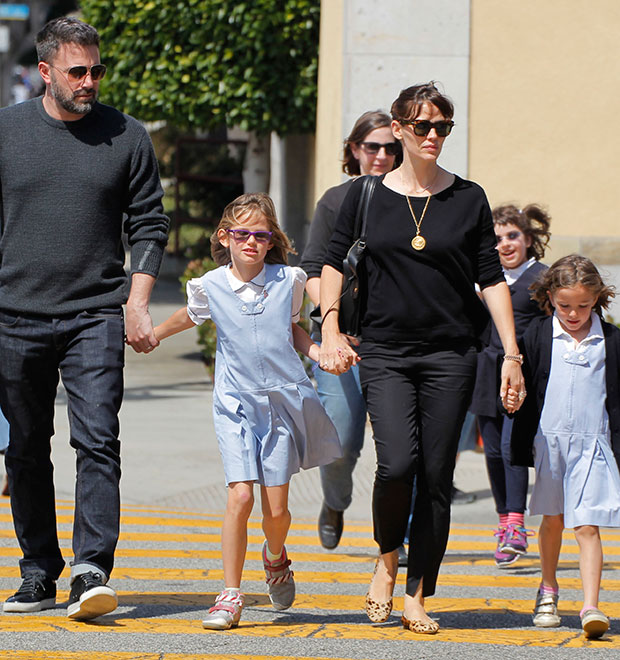 Enquanto os rumores de separação rolam, Ben Affleck e Jennifer Garner tomam sorvete juntos