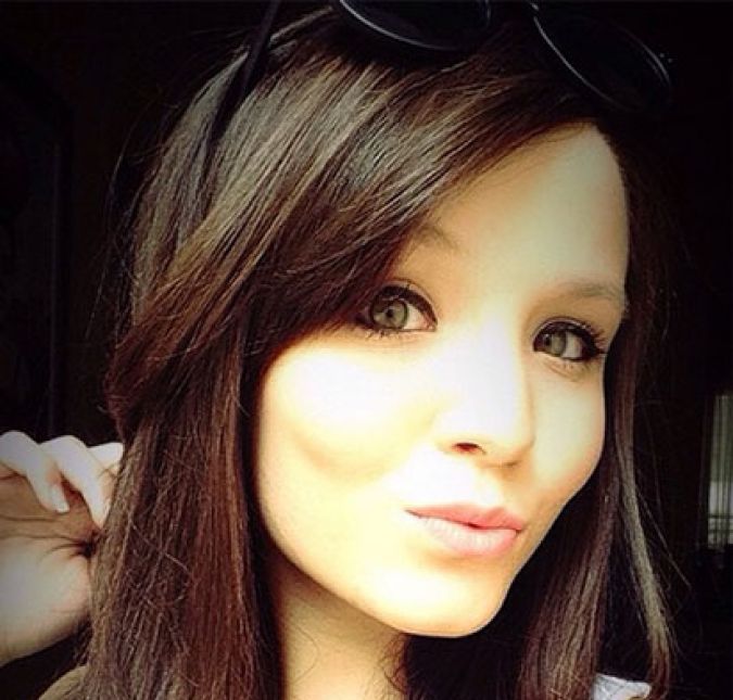 Larissa Manoela nasceu no dia 28 de dezembro de 2000. Embora seja jovem, ela já acumula inúmeros sucessos em seu currículo! A atriz nasceu em Guarapuava, no estado do Paraná, mas atualmente mora no Rio de Janeiro, por conta de sua carreira consagrada nas telinhas.