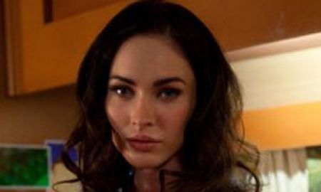 Você acredita que Megan Fox está ficando careca?