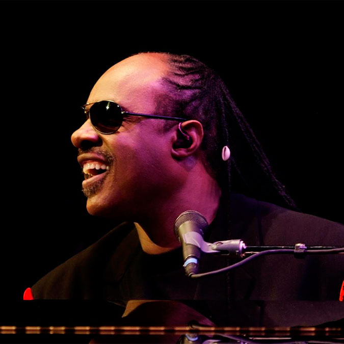 Prince e Stevie Wonder fazem <i>show</i> privativo para Barack Obama