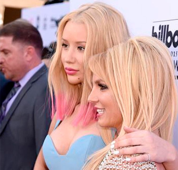 Iggy Azalea se defende de fãs de Britney Spears após falar sobre fracasso de <i>Pretty Girls</i>