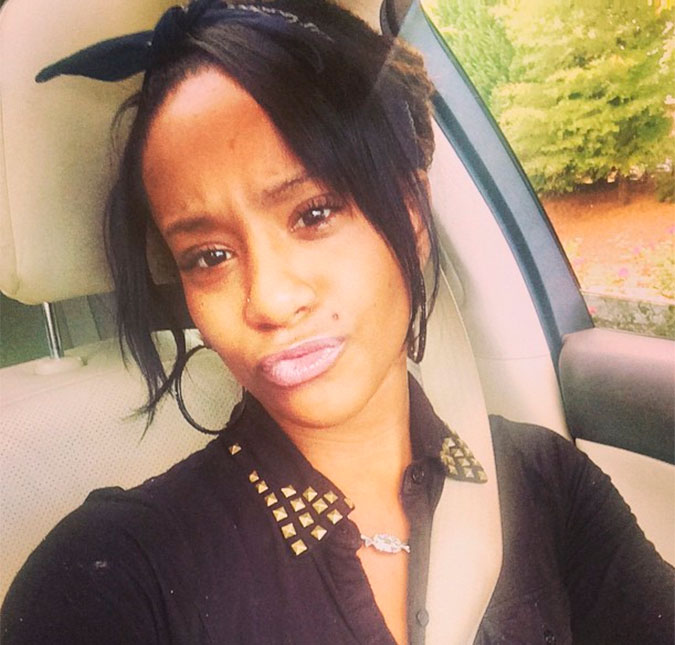 Tia de Bobbi Kristina promete que <i>a justiça será feita</i> no caso da sobrinha