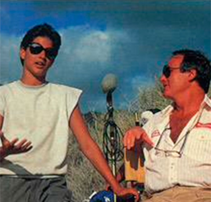 Produtor de <I>Karate Kid</i> morre aos 77 anos e ganha homenagem de Ralph Macchio e George Clooney